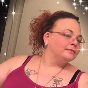 Meet your Posher, Latasha